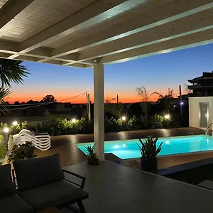 https://valenti-rooms-relax.sicilyhotelsitaly.net